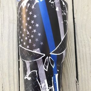 Yeti Thin blue line tumbler.